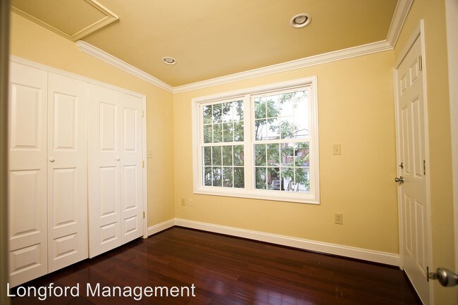 Foto del edificio - 1208 Holbrook St NE