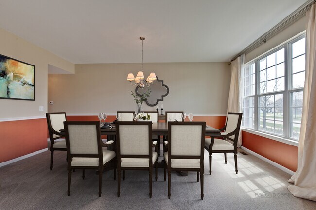 Building Photo - 518 Blazing Star Dr