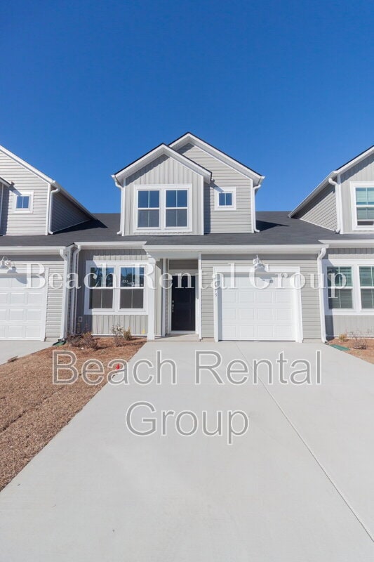 Building Photo - 1375 Speedway St