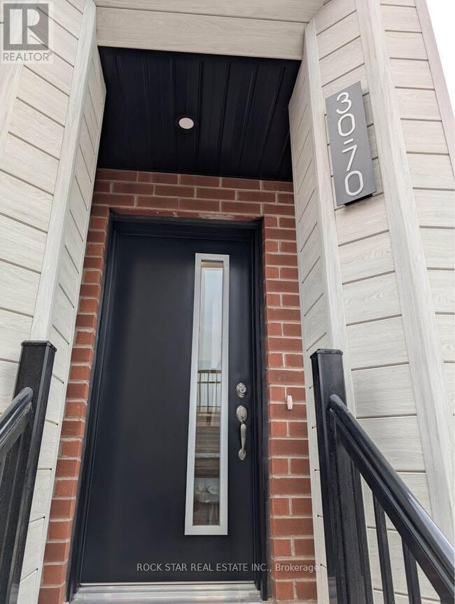 Photo du bâtiment - 70 Kenesky Dr