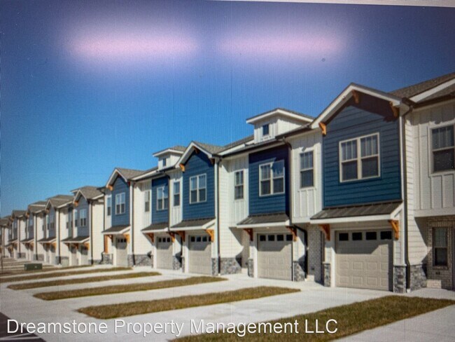 Building Photo - 2 br, 2.5 bath House - 120 Hartsville Court
