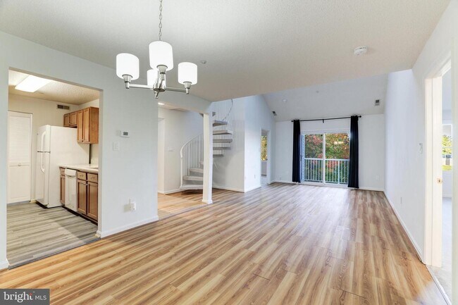 Building Photo - 12909 Churchill Ridge Cir