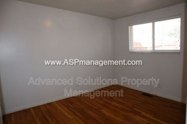 Building Photo - 3128 S 700 E