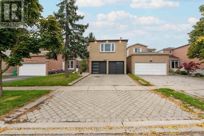 Building Photo - 4354 Waterford Crescent