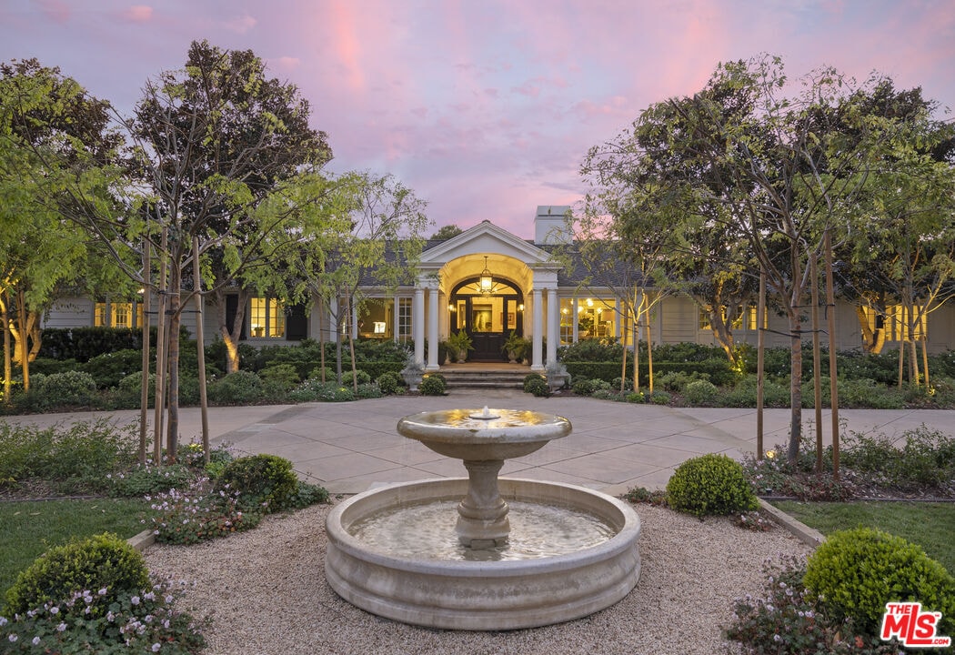 Foto principal - 2760 Sycamore Canyon Rd