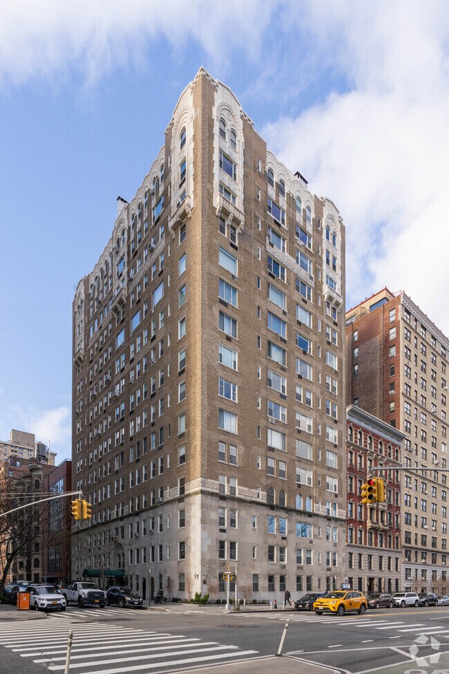 Building Photo - 322 Central Park W