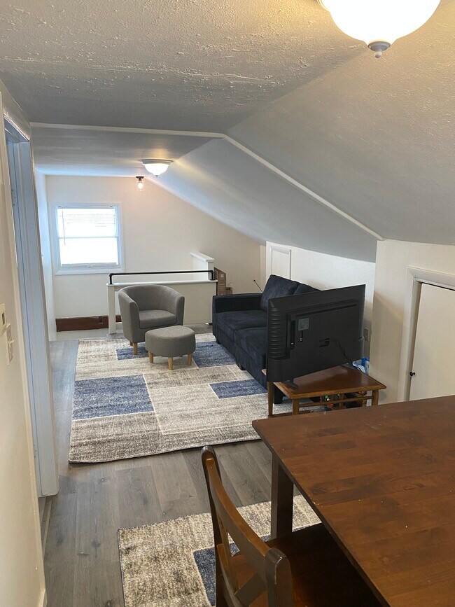 Foto del edificio - 1200 Front St