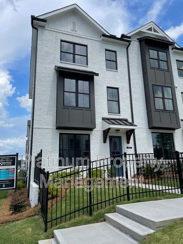 Building Photo - 516 Healy Drive