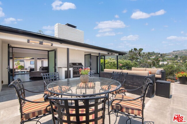 Building Photo - 17438 Revello Dr