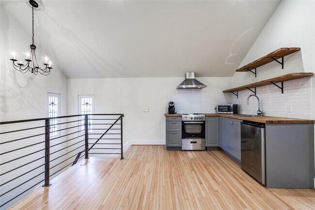 Foto del edificio - 5615 Morningside Ave
