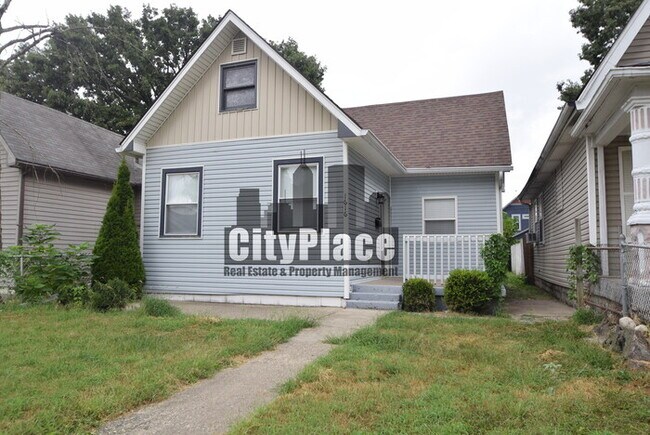 Foto del edificio - 1616 Fletcher Ave