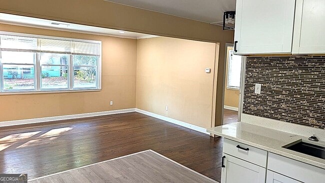 Building Photo - 3307 Guthrie Dr