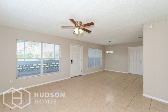 Foto del edificio - 803 Ironwood Dr
