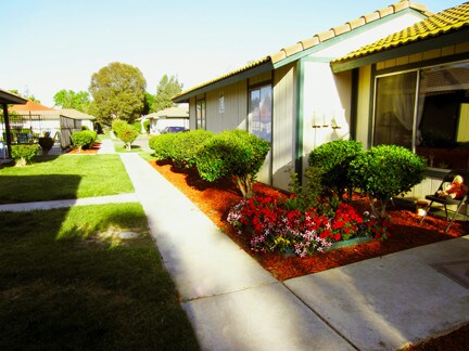 Foto del edificio - 3272 Denver Ave
