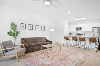 Building Photo - 8251 Windsor Hill Blvd