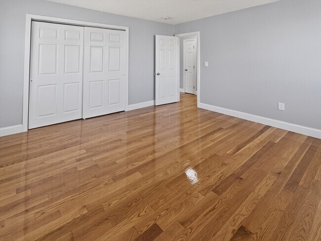 Foto del edificio - 530 Willard St