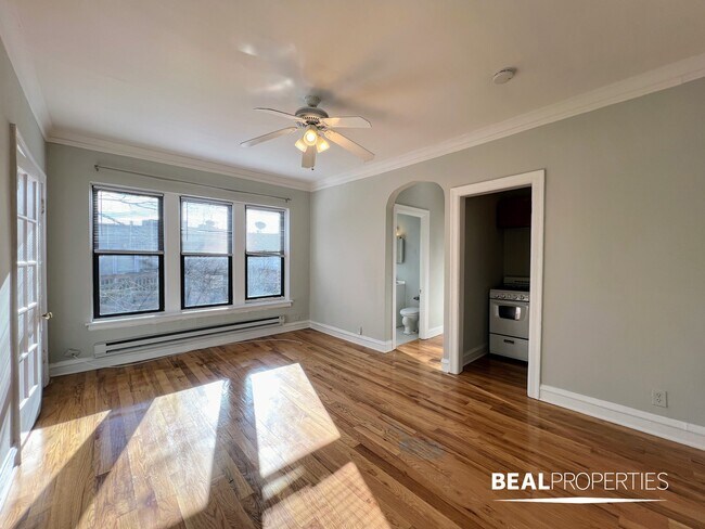 Foto del edificio - 4614 N Paulina St