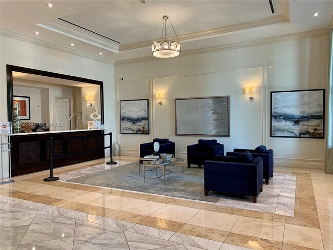 Foto del edificio - 1300 Ponce de Leon Blvd