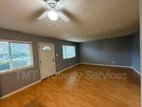 Building Photo - 8963 El Mirador Dr