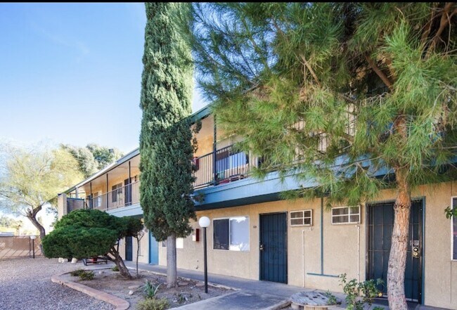 Foto del edificio - Casa De Caro Apartments