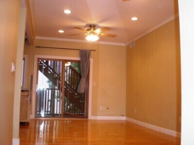Foto del edificio - 487 E 7th St