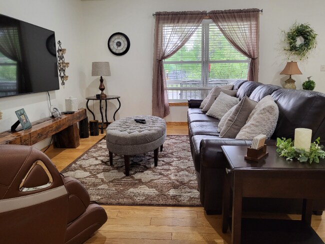 Foto del edificio - 1203 Woodland St