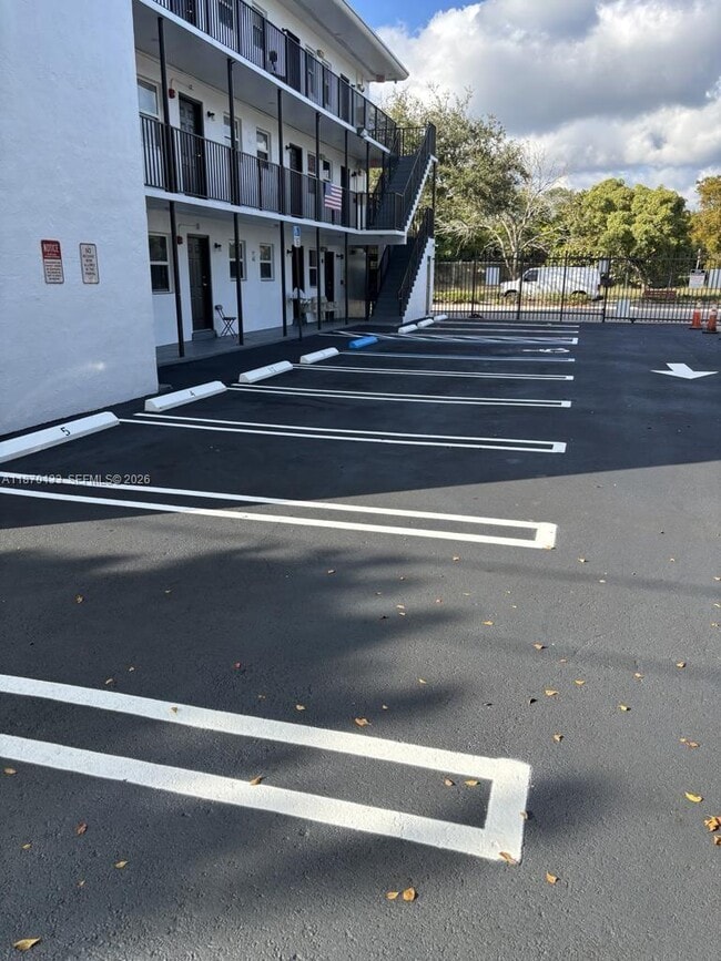 Building Photo - 1130 NW 62nd St