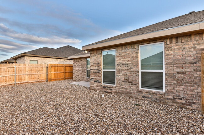 Building Photo - Half off First Full Month's Rent /Convenient to All Institutions of Higher Learning In The Lubboc...