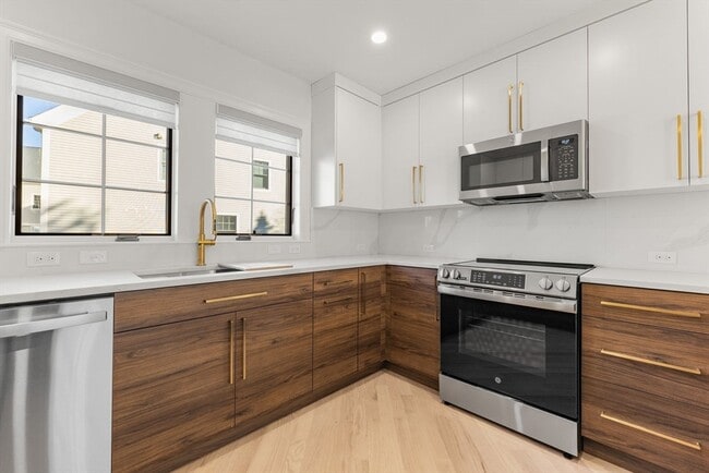 Foto del edificio - 7 Chatham Way