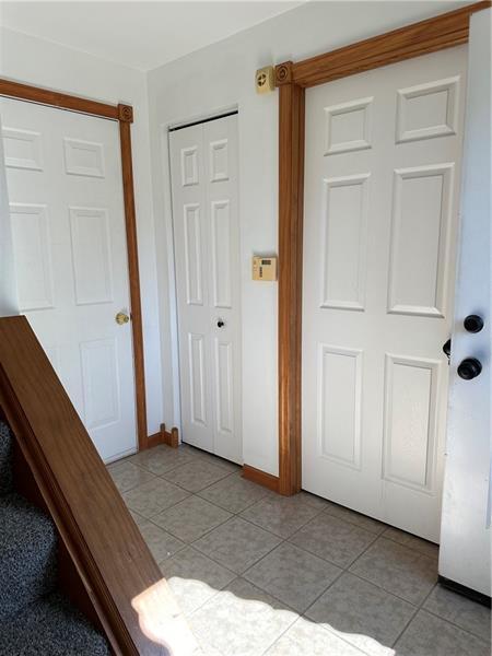Building Photo - 102 Thistle Dr