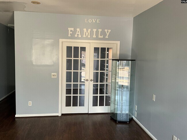 Building Photo - 24 Tall Palmetto Ln