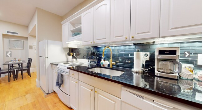 Foto del edificio - 290 Beacon St