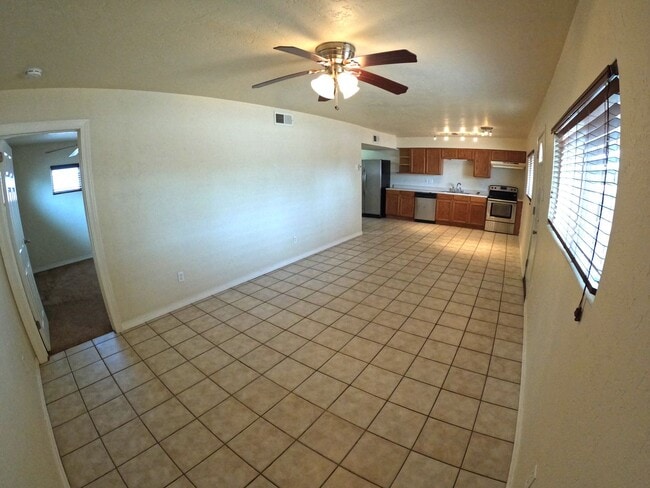 Building Photo - 1417 Fifth St.