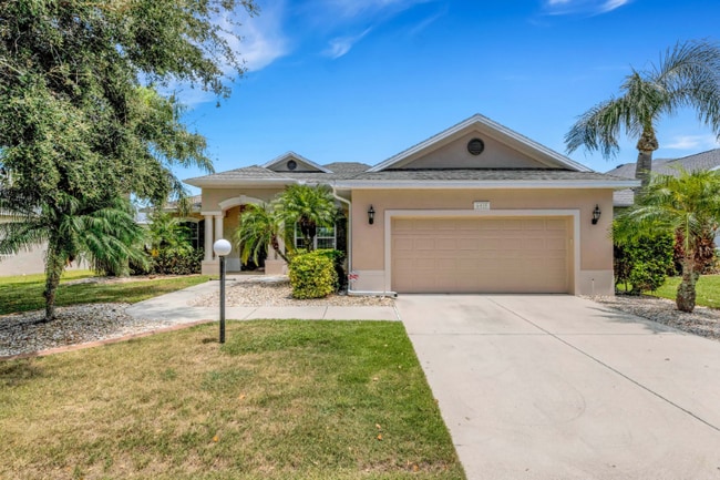 Photo - 6415 67th St E House