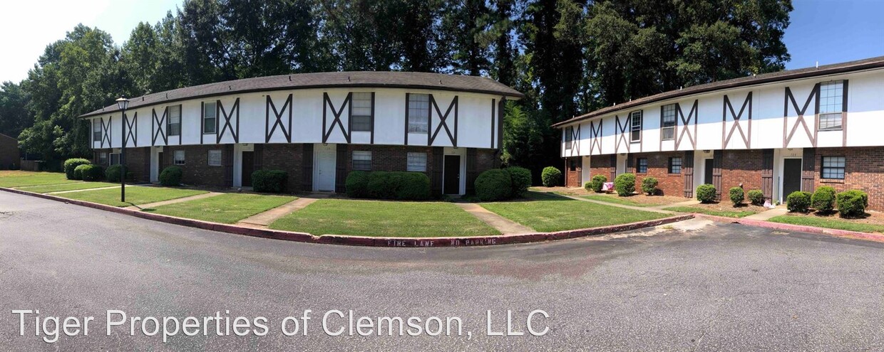 Primary Photo - 1108 Tiger Blvd
