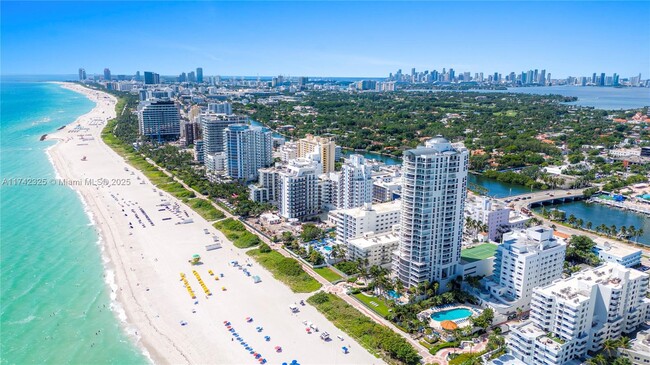 Foto del edificio - 4201 Collins Ave