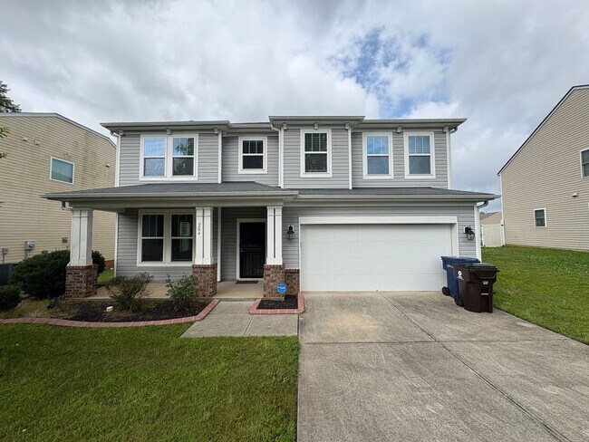 Foto del edificio - Gorgeous Sanford Home with Fenced Yard