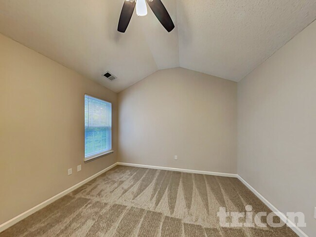 Building Photo - 4531 Keeneland Ln