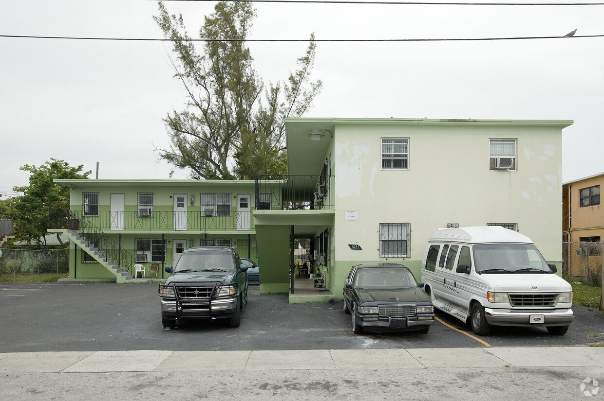 Building Photo - 1435 NW 60th St