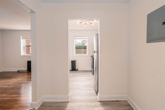 Studio - Sherwood Flats