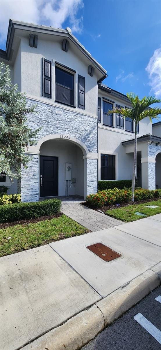 Building Photo - 13265 SW 286th Terrace