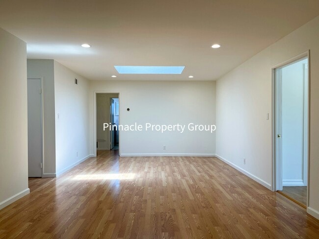 Building Photo - 1449 San Tomas Aquino Rd