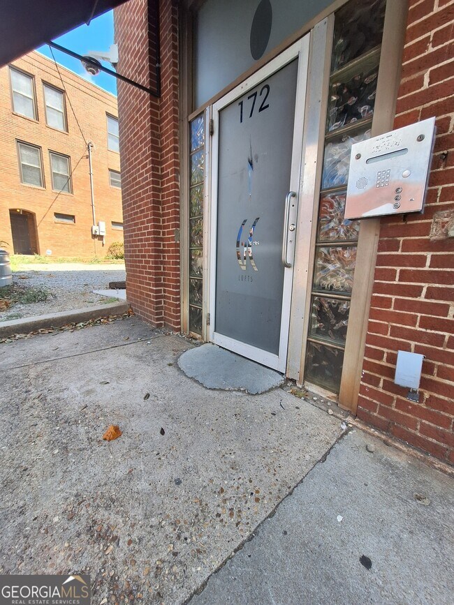 Building Photo - 172 Haynes St SW