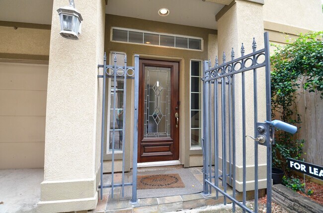 Building Photo - 4609 Floyd St