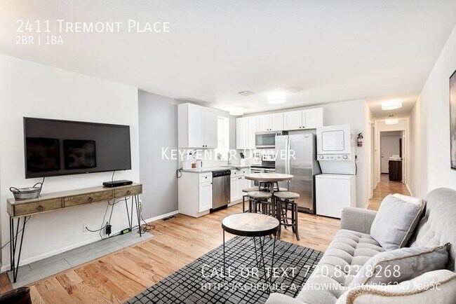 Building Photo - Beautiful 2 Bed 1 Bath Unit in a Great Loc...