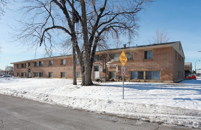 Foto principal - 6017 Bass Lake Rd