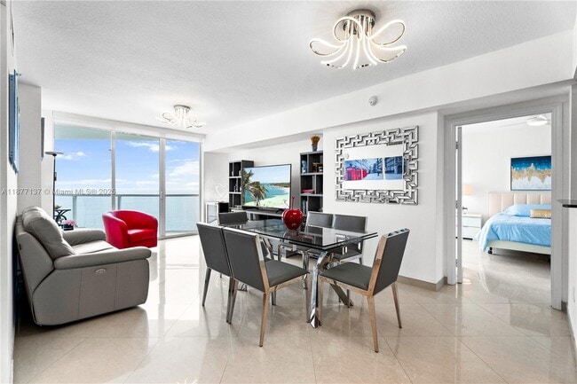 Foto del edificio - 16699 Collins Ave