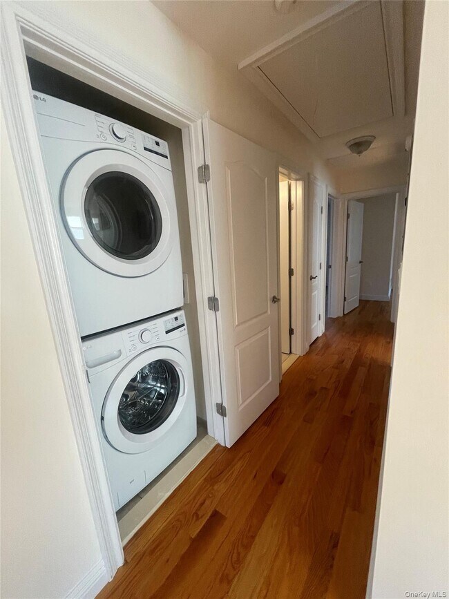 Foto del edificio - 191 Jefferson Ave