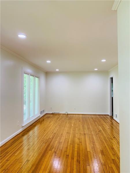 Building Photo - 3978 Chamblee Dunwoody Rd