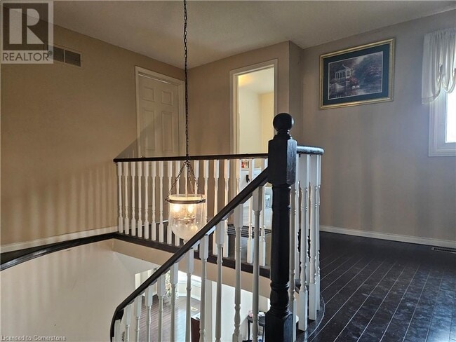 Building Photo - 1409 Heritage Way